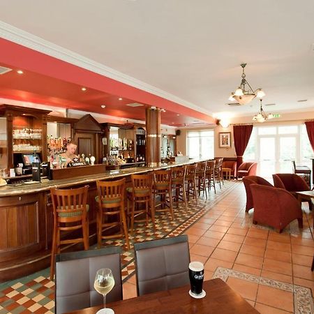 Riverside Park Hotel Macroom Exterior foto